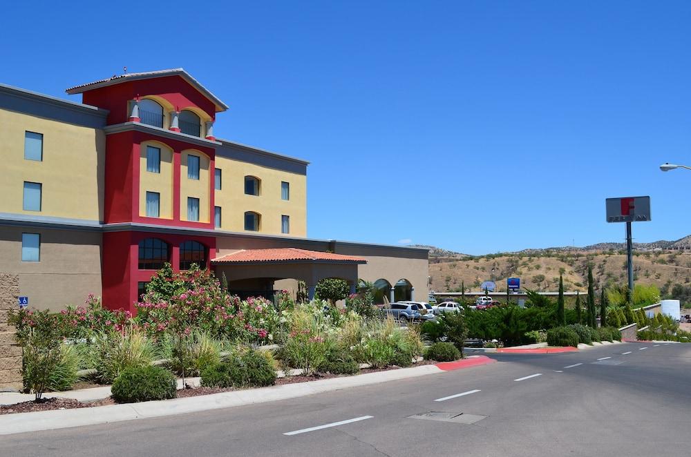 เฟียสต้า อินน์ โนกาเลส Nogales  ภายนอก รูปภาพ